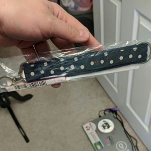 Thirty-One hang it up key fob